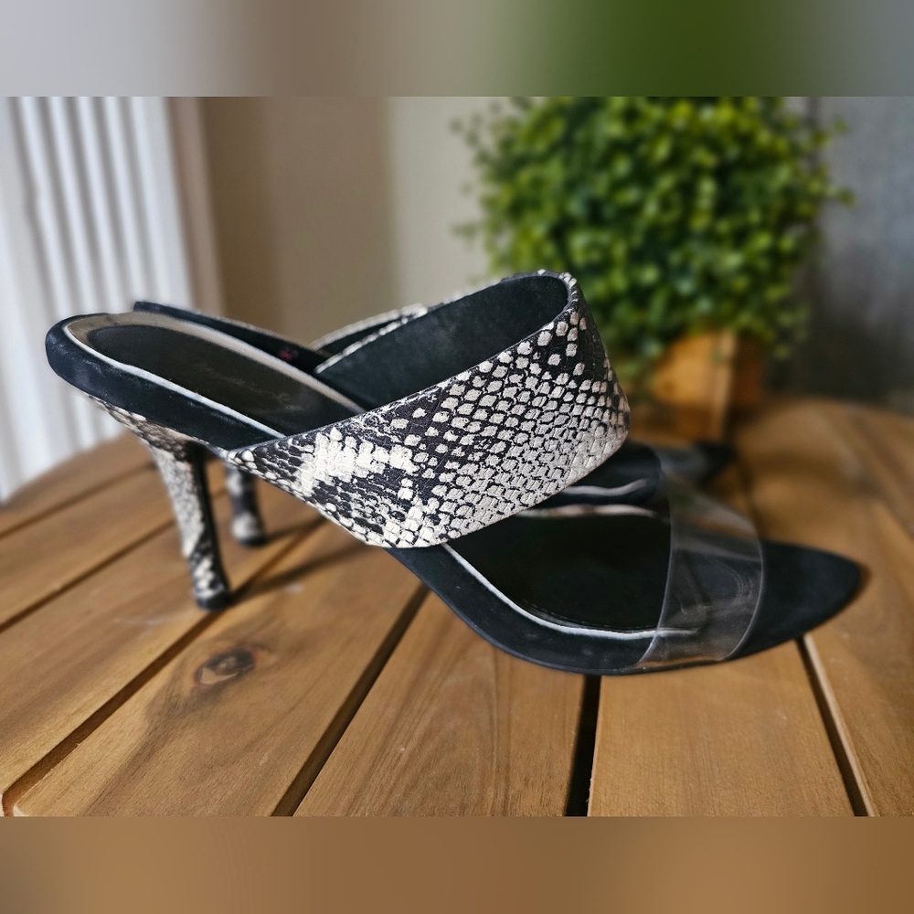 Qupid Black and White Snake Print Heels